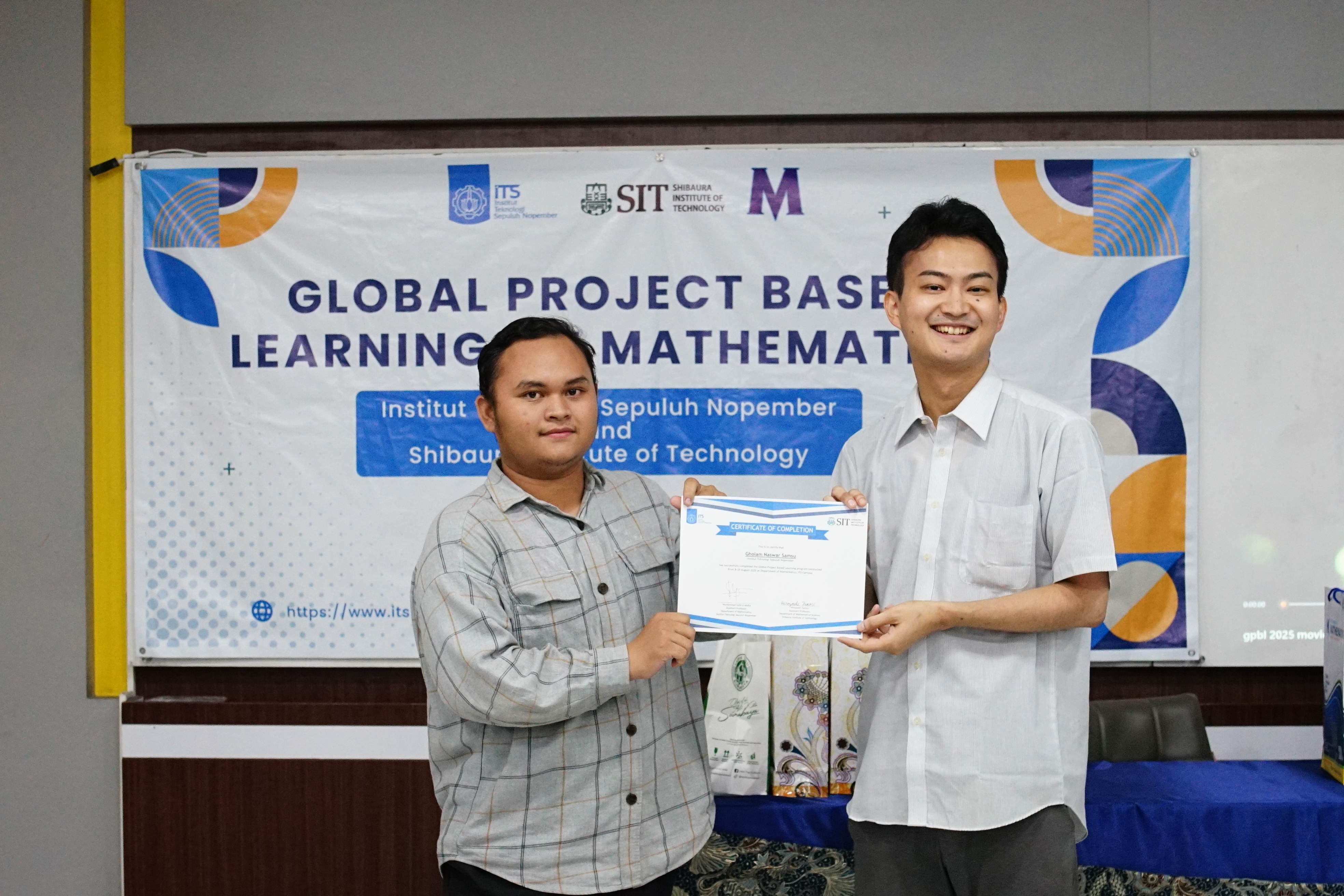 Gholam menerima sertifikat GPBL 2025